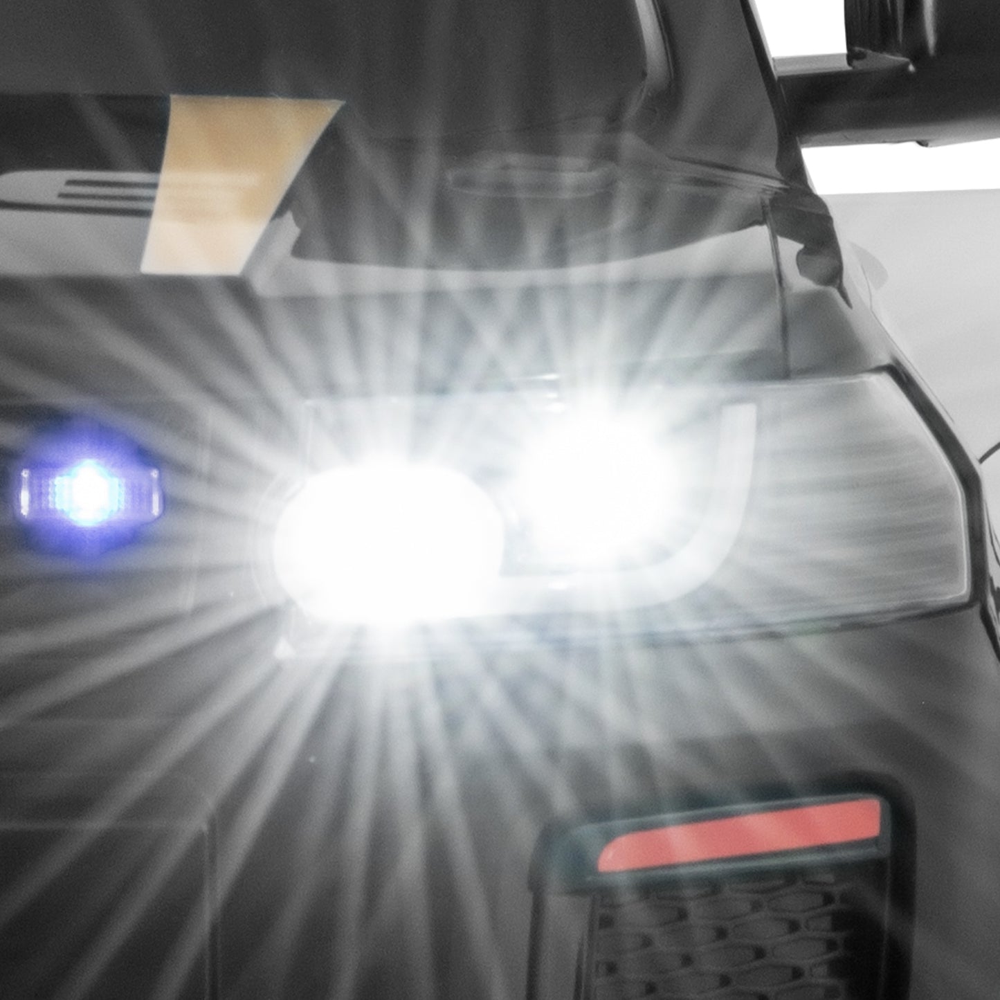 12V Kids Ride on Police Car with Remote and Siren Flashing Lights