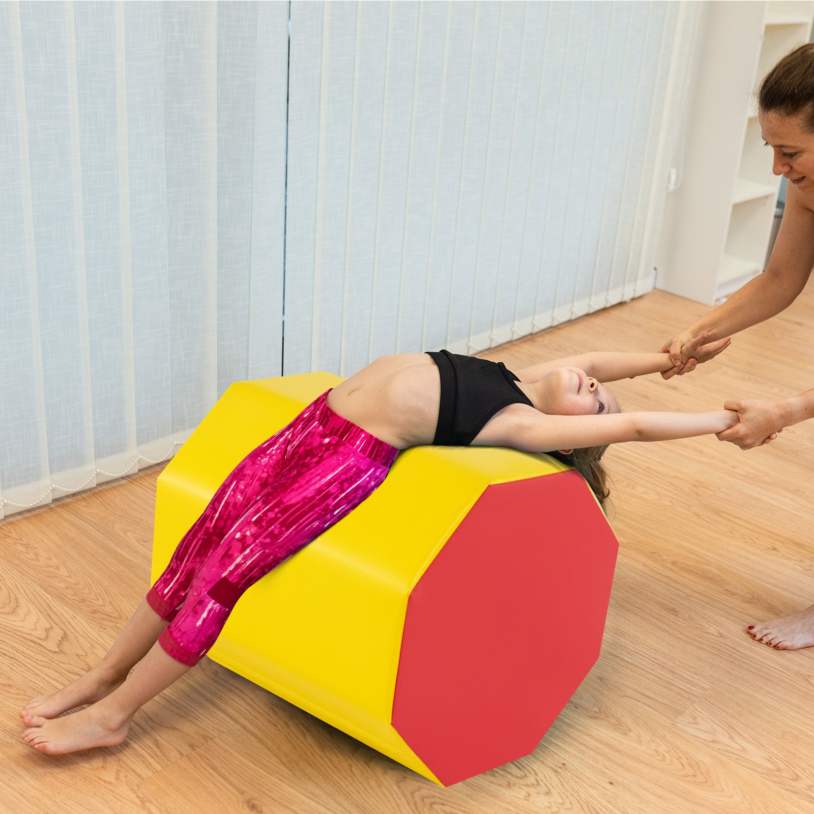 24.5 Inch x 24.5 Inch Octagon Gymnastics Mat with Waterproof Zippered Cover-Yellow