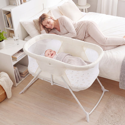 2 in 1 Baby Bassinet with Rocking Motion Foldable Bedside Sleeper with Breathable Mesh