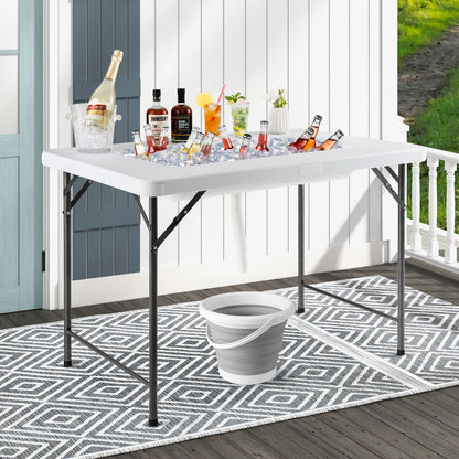 4 Feet Folding Ice Bin Table with Skirt for Camping Picnic Wedding with Ice Bucket-White