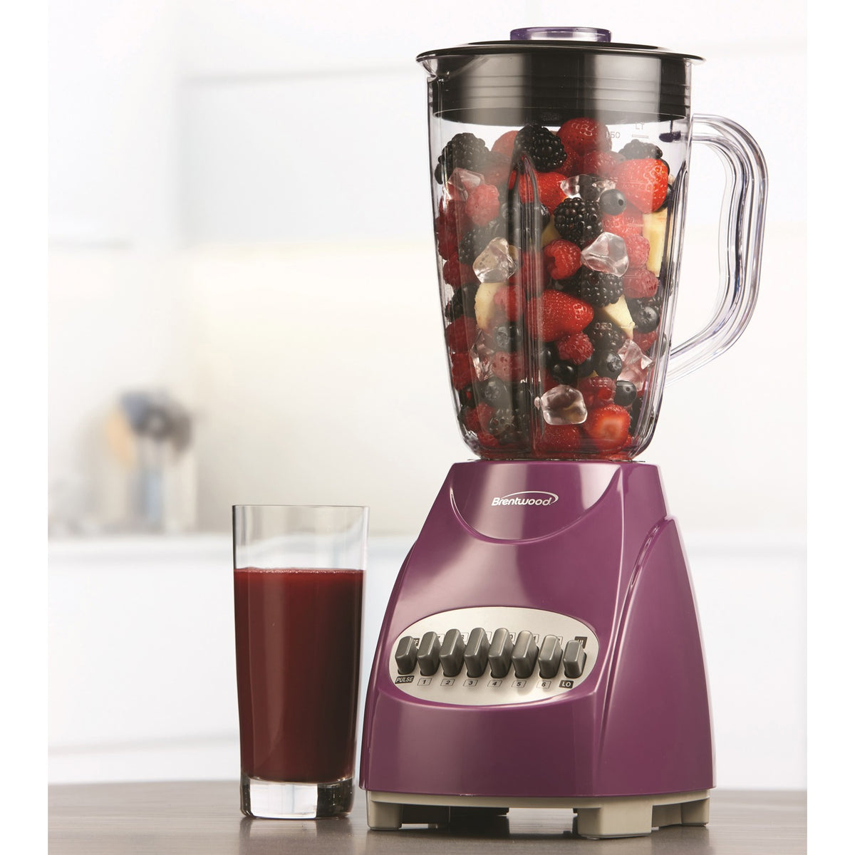 Brentwood 50-Oz. 12-Speed + Pulse Countertop Blender, 350W, Purple - view 2