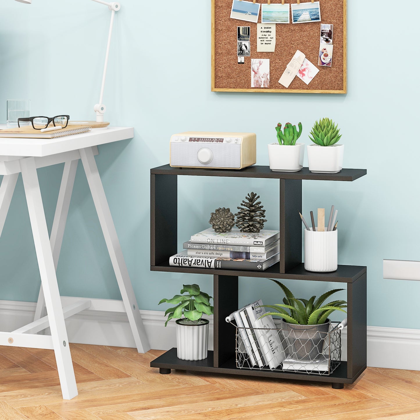 24 Inch 3-Tier Geometric Bookshelf with Thick Foot Pads-Black