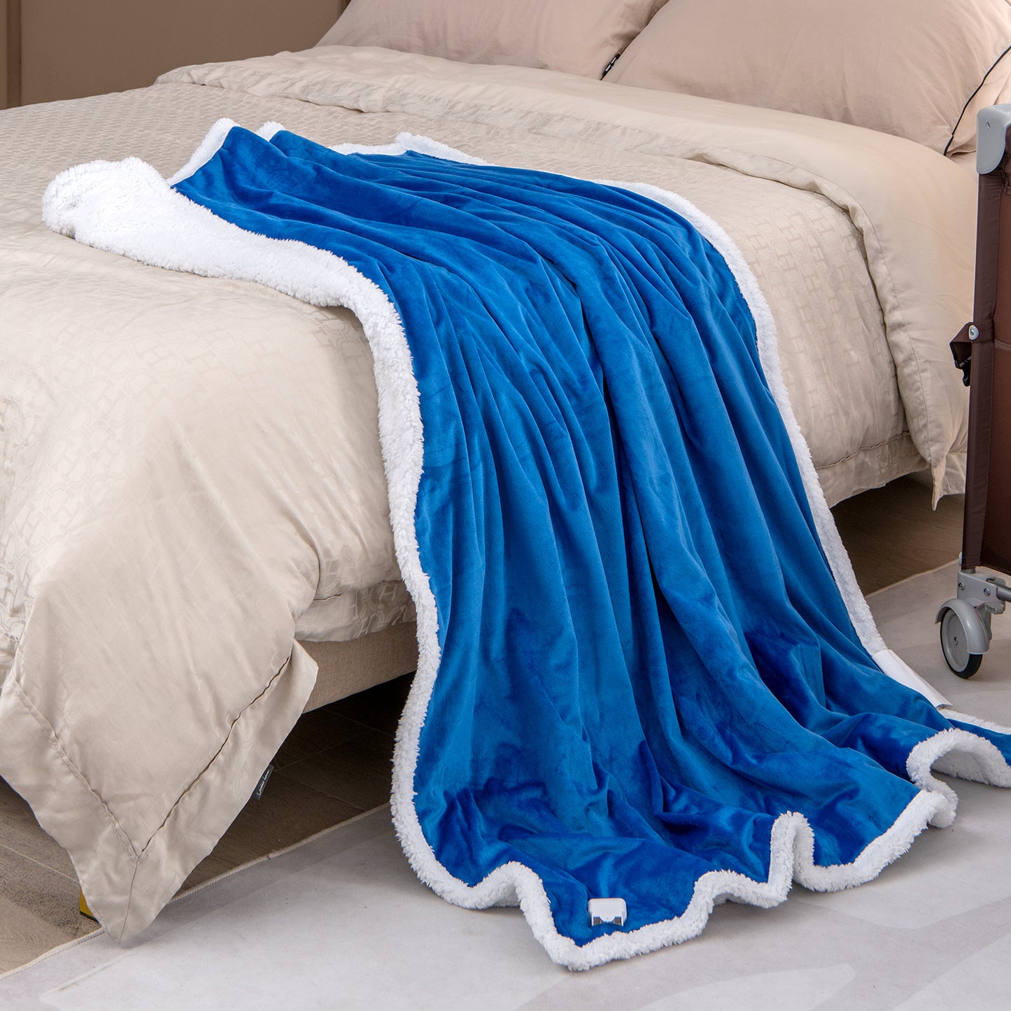 Heated Electric Blanket Throw with 10 Heat Levels-Blue