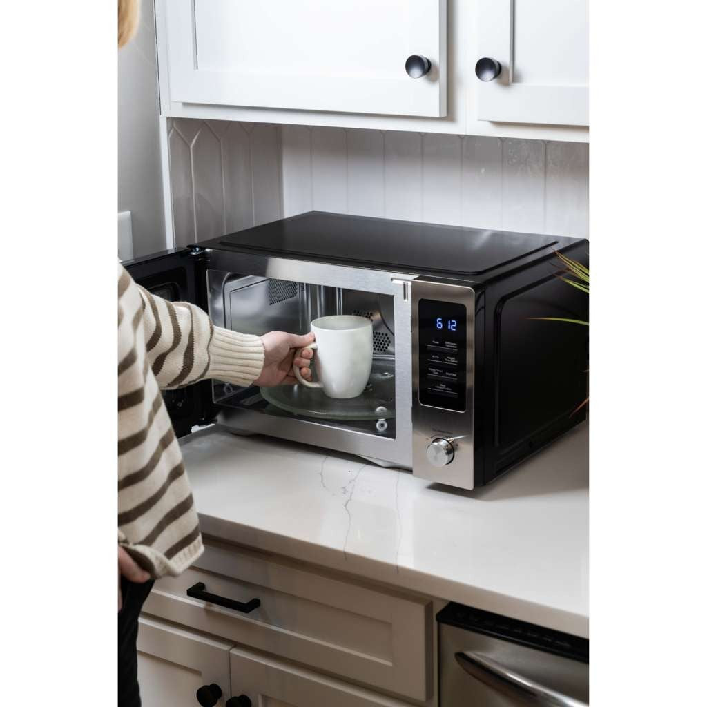 Magic Chef 1.0 Cu. Ft. 1,000W Countertop Microwave with Air Fryer, Convection & Grill, Stainless - view 9