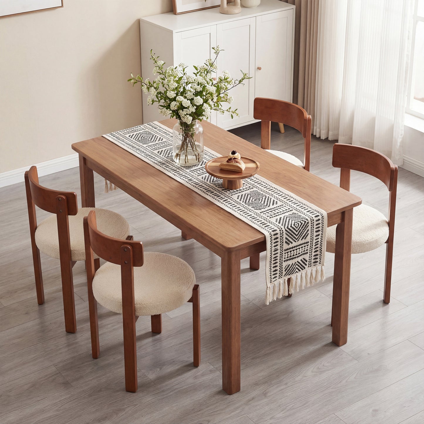 Modern Dining Chairs Set of 4 with Solid Rubber Wood Legs