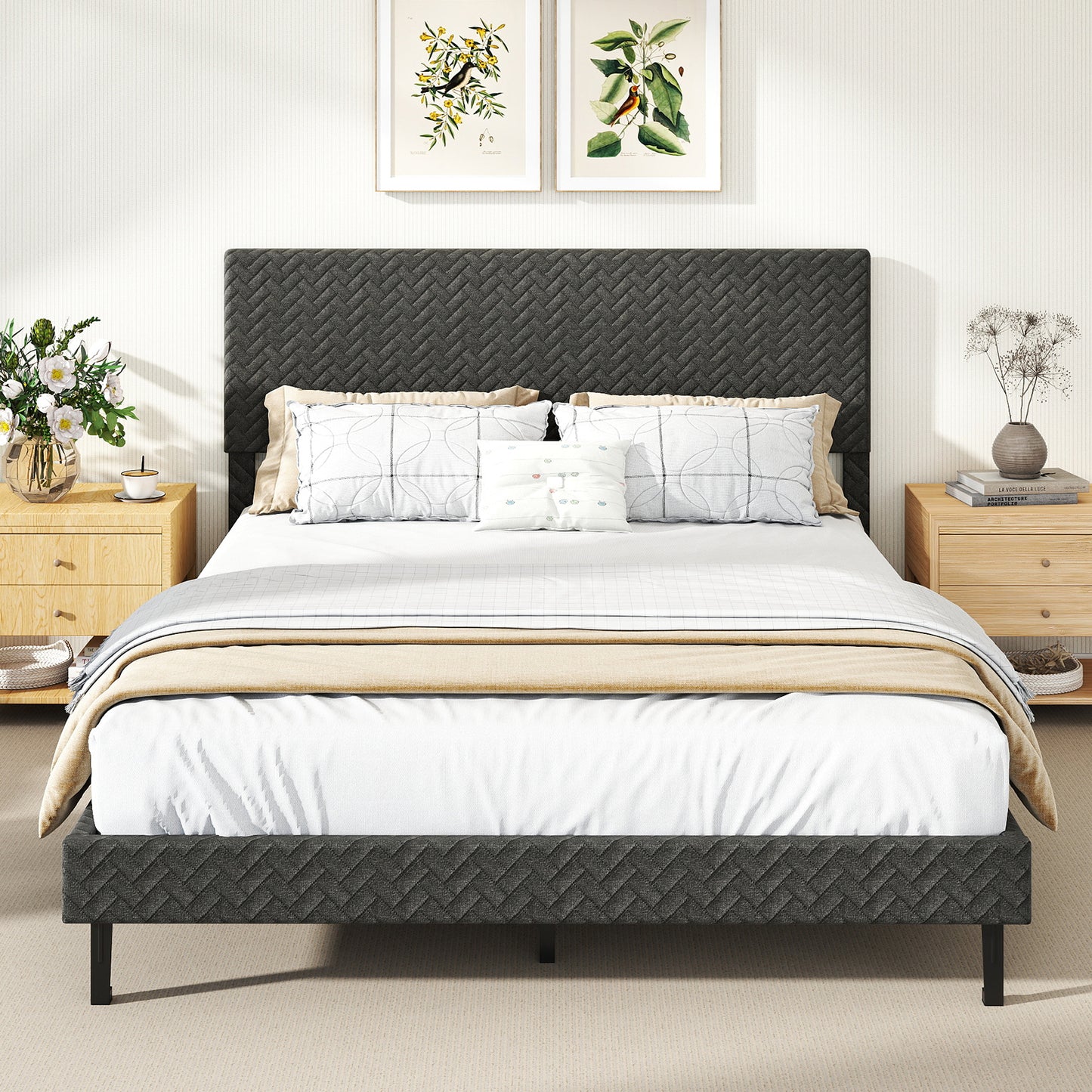 Twin/Full/Queen Size Velvet Bed Frame Upholstered Platform Bed with Chevron Headboard Gray-Queen